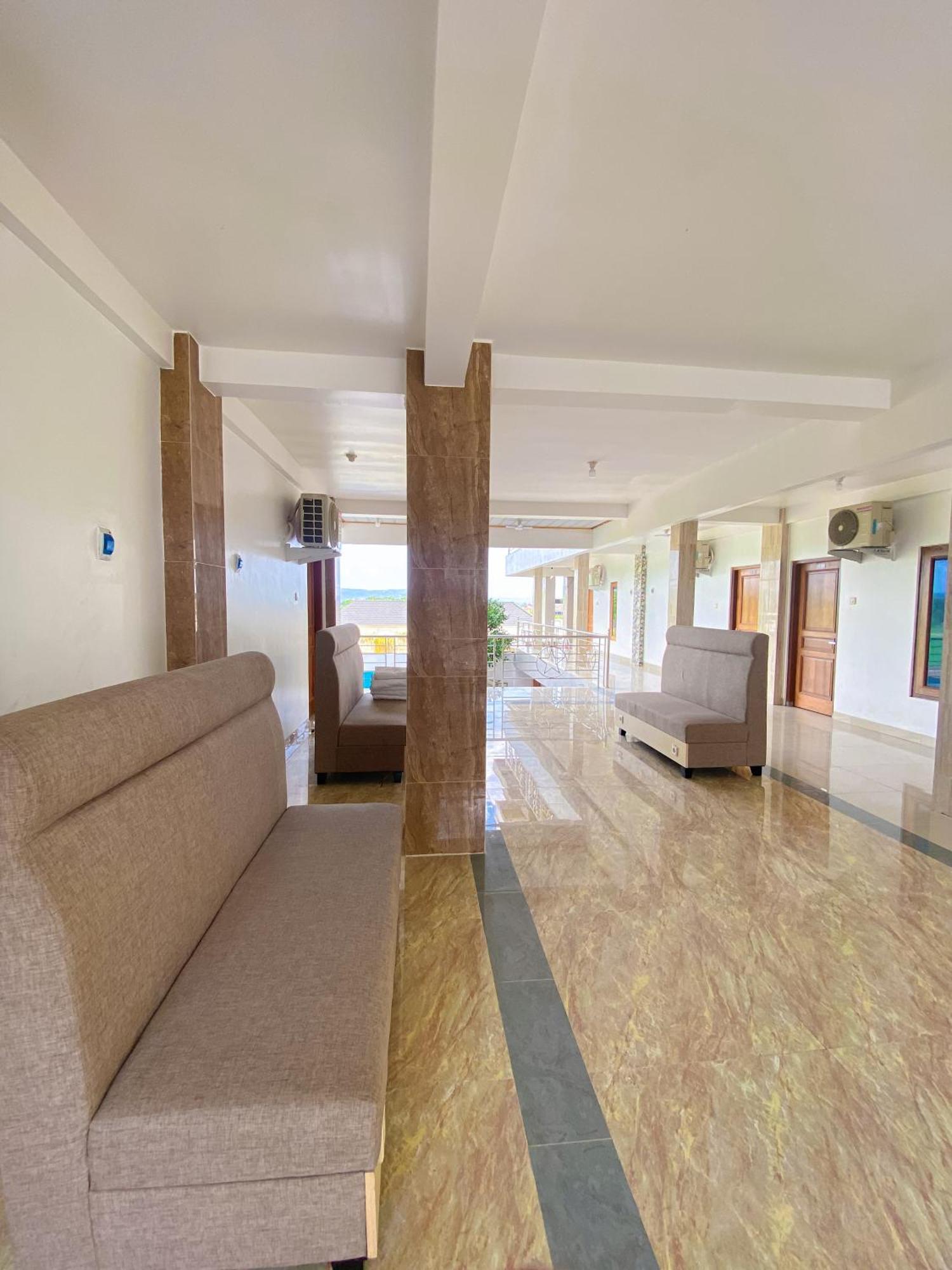 Hotel Wijaya Family 2 Kalasan ภายนอก รูปภาพ